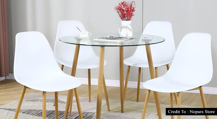 white round table and chairs